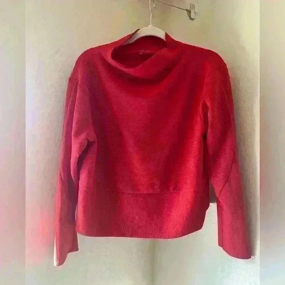 Nike Dri Fit Cowl Neck Sweater Red M - Picture 1 of 7